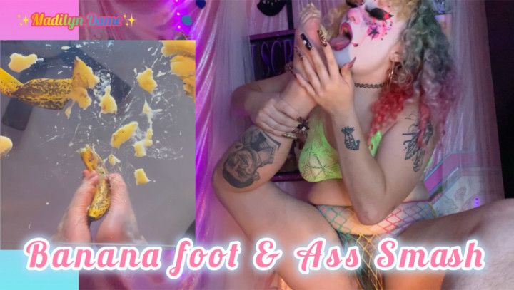 Foot &amp; Ass Banana Smash