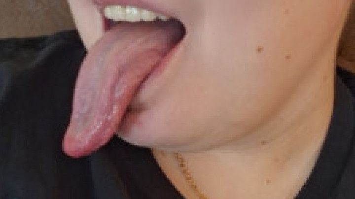 Long tongue sneaky at work