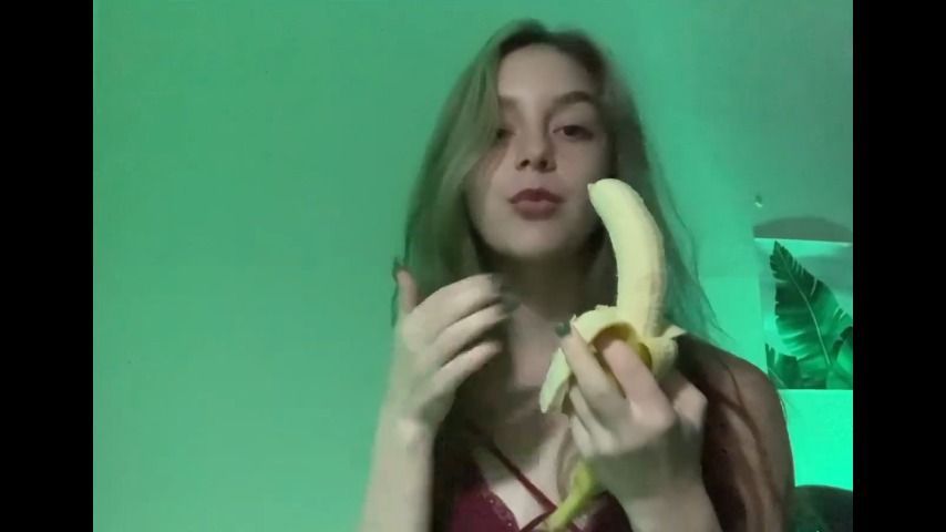 Eating ur hard cock