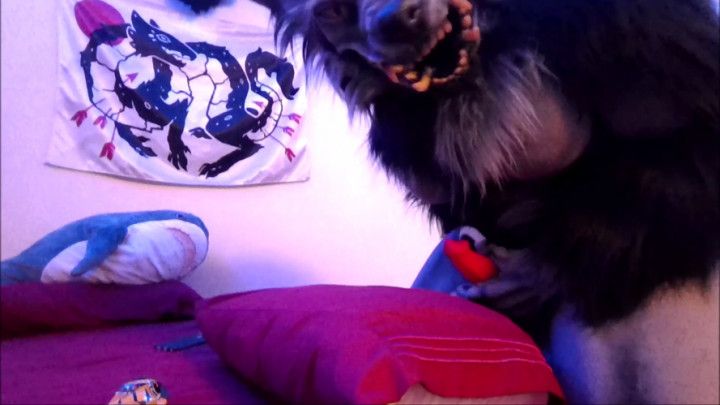 Quick webcam show with a werewolf