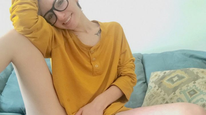 Shy Girlfriend Fucks Pussy