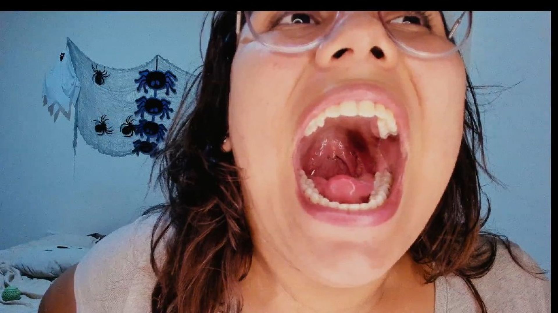 COMPLETE MOUTH TOUR!! UVULA, TEETH, THROAT