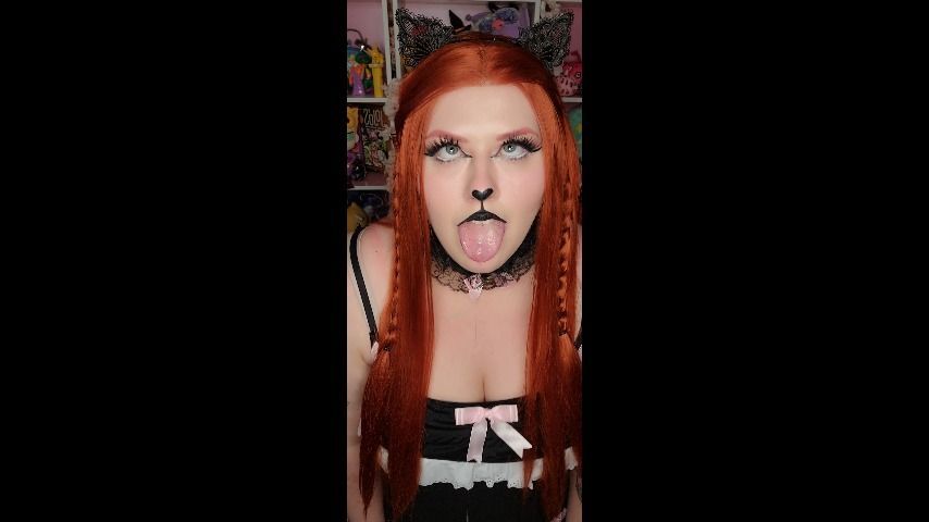 Goth Kitten dripping Ahegao