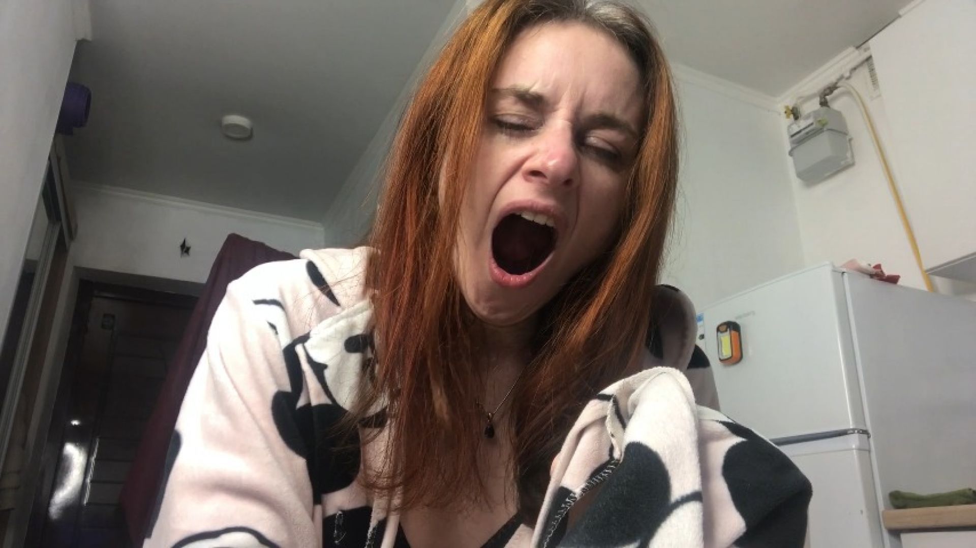 Yawning fetish