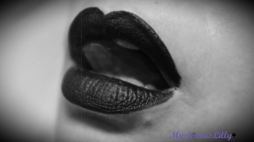 Retro lips