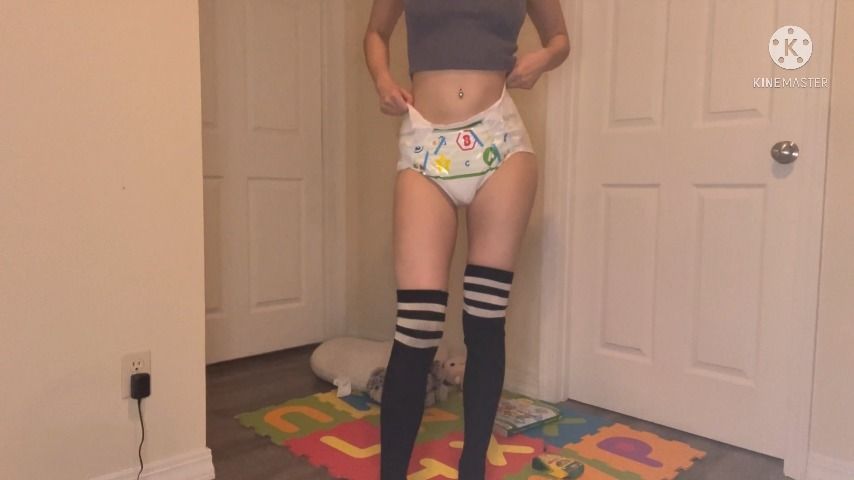 Desperate Diaper Girl Wetting