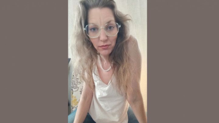 such a horny, horny lady I am. BBC dildo play