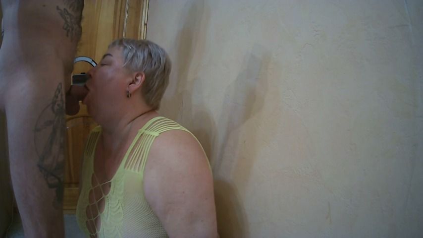 milf does blowjob without hands and my d