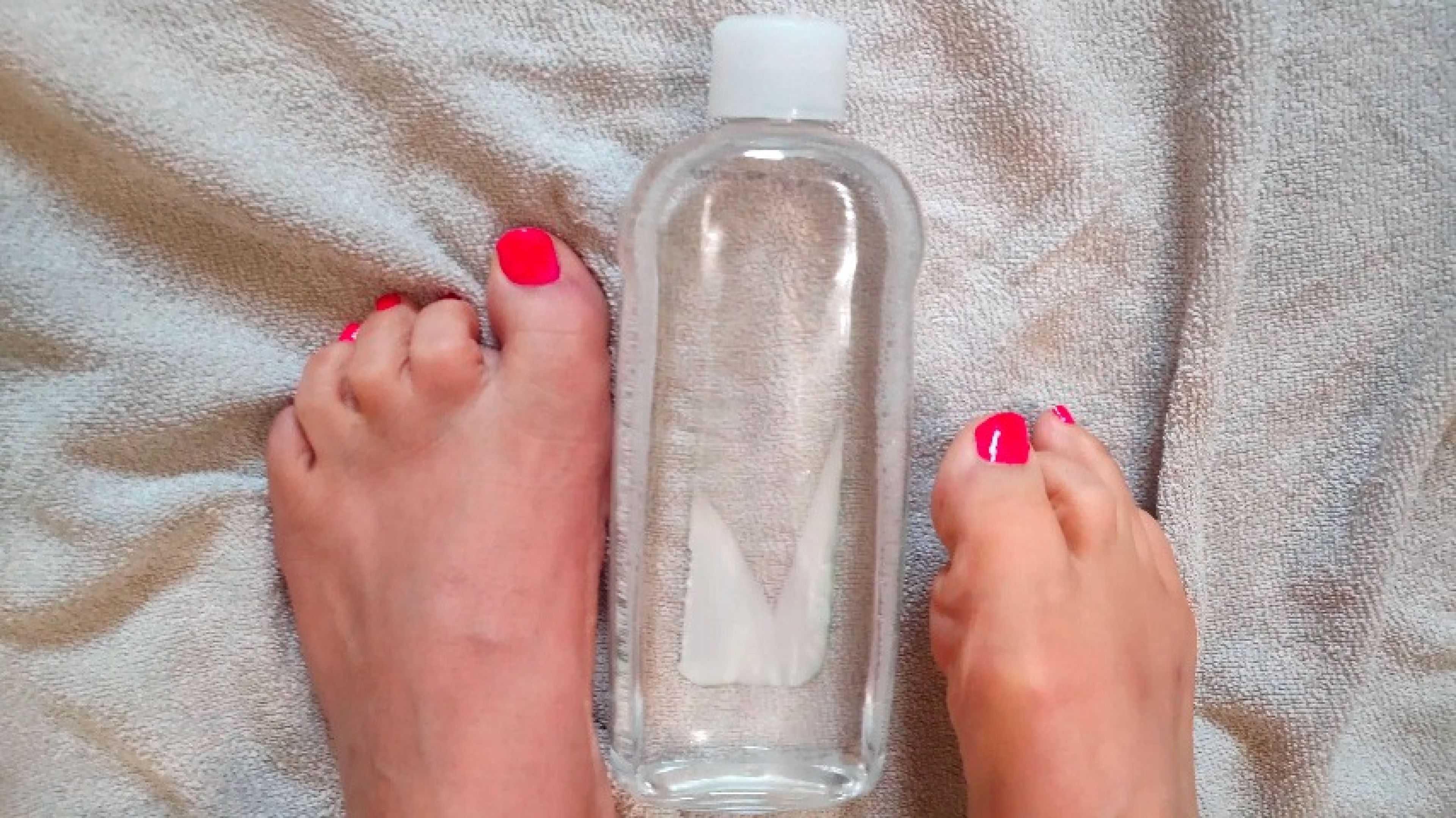 Baby Oil Feet