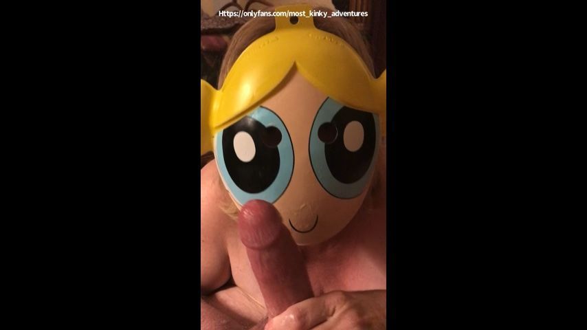 Powerpuff girl bubbles saves the day