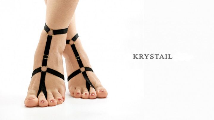 Foot harness by Krystail