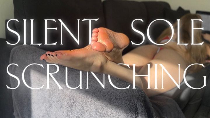 SILENT SOLE SCRUNCHING 480p