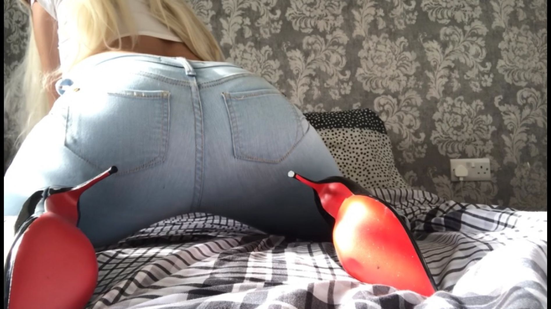 Ass Teasing In Jeans and Thong
