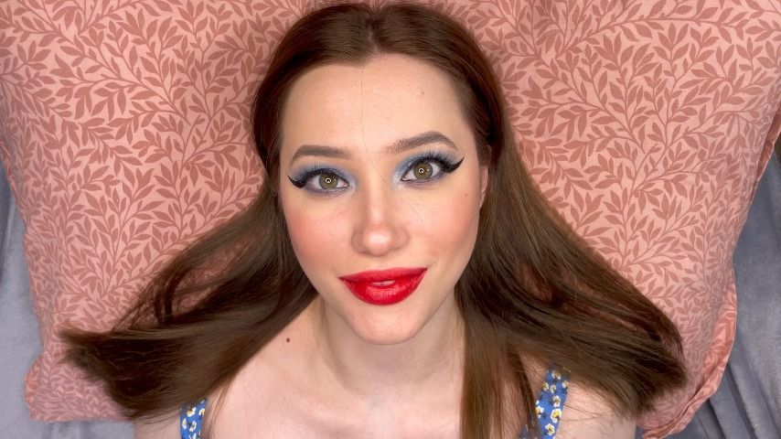 Blue eye shaddow red lipstick face fetish