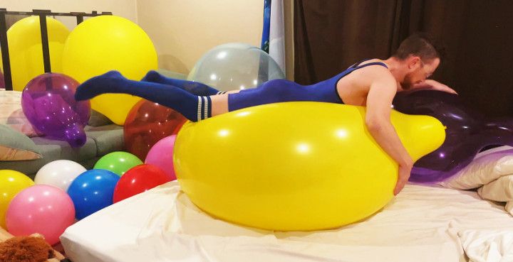 Looner Wrestler Balloon Fetish Sesh Cam Male