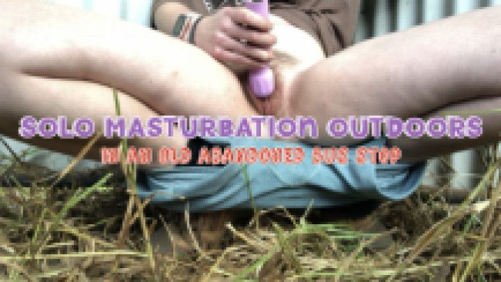 Outdoor Solo Masturbation / shark week