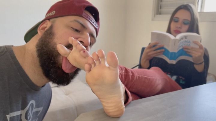 Sucking sweaty feet after work