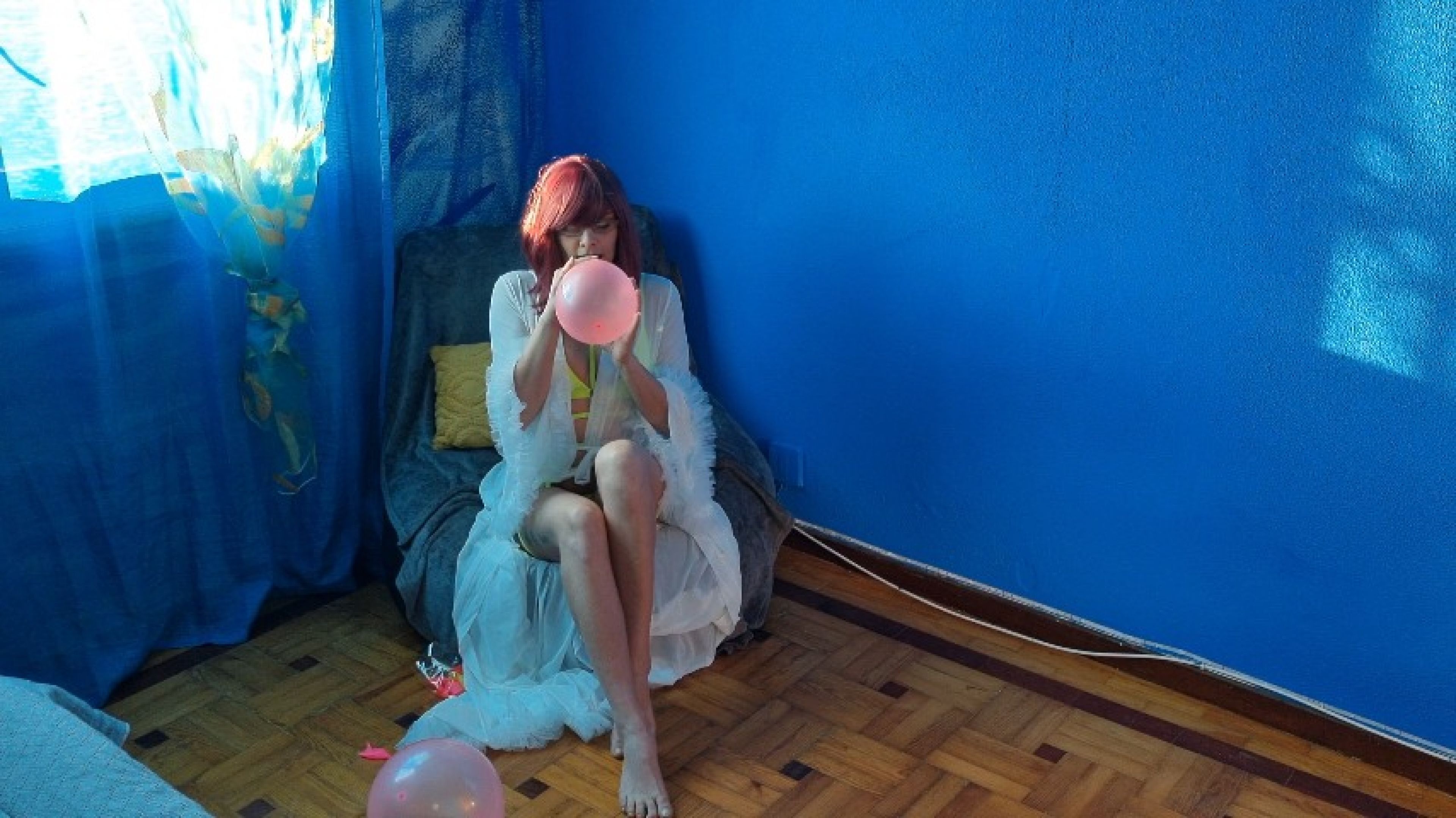 4K balloons and lingerie