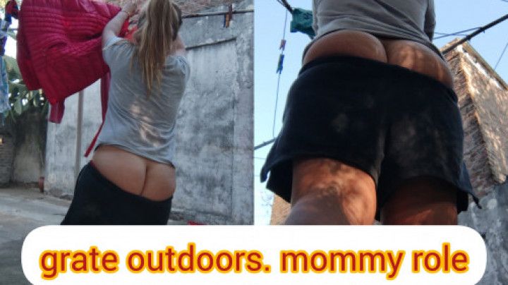 grate outdoors. mommy role