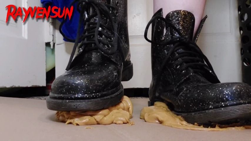 Peanut butter boots smash