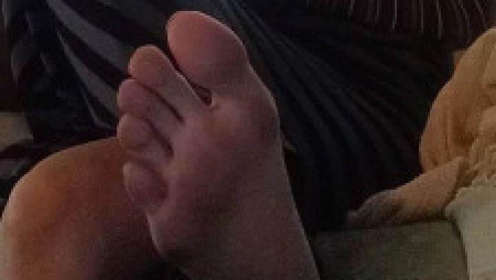 Bubblegum Bitch Foot Worship