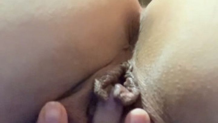 Up Close Pussy Play