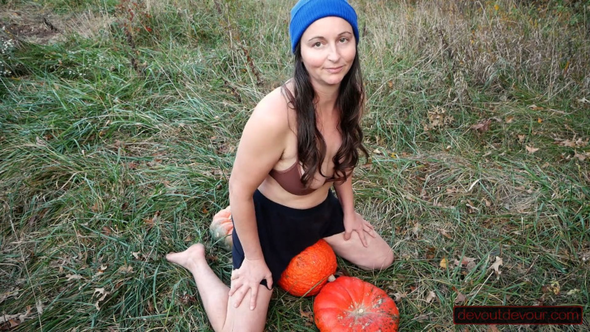 Horny MILF Humps Pumpkins Outdoors on Cold Autumn Day