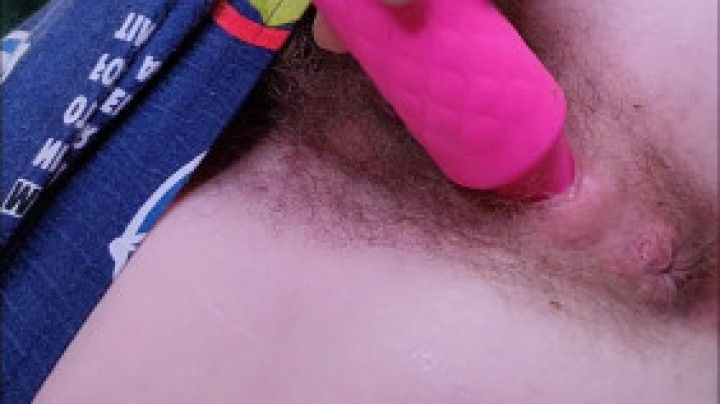 Hairy pussy squirt