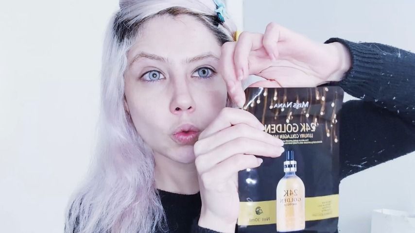 Review Nana Mask 24K Golden Mask