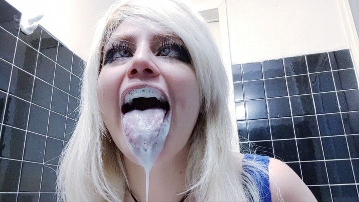 Toothbrushing and Spit ASMR + Ahegao