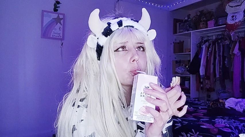 my own cow suit, milk and cookies gives me pleasure + ahegao