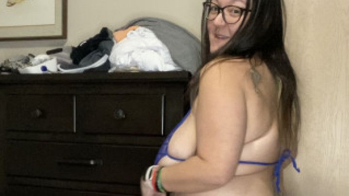 Son Breeds Mommy After Buying Her Sexy Lingerie