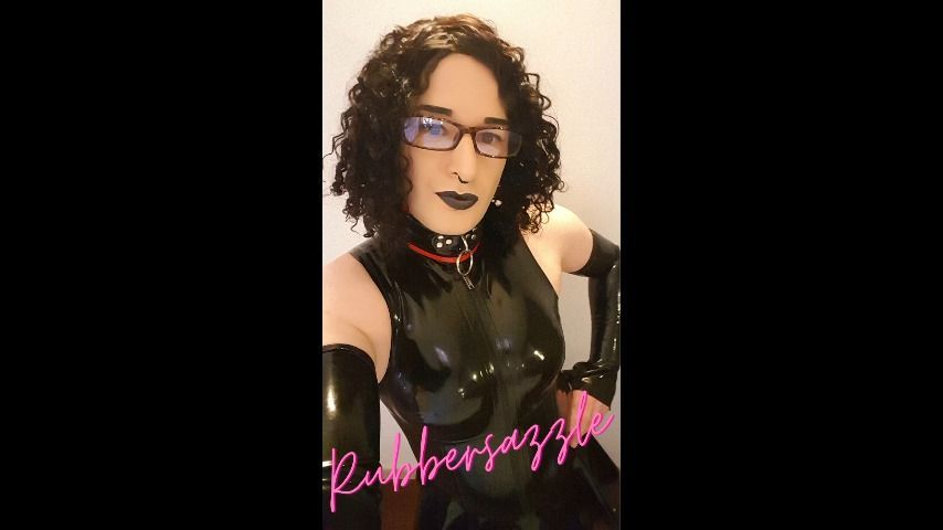 Rubbersazzle play time