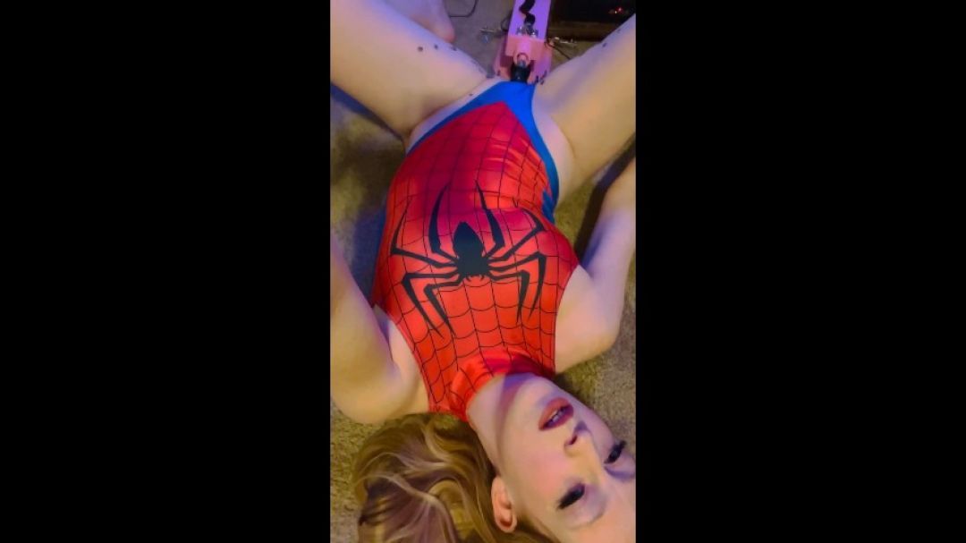 SOLO- Spidergirl Fucked By A Machine