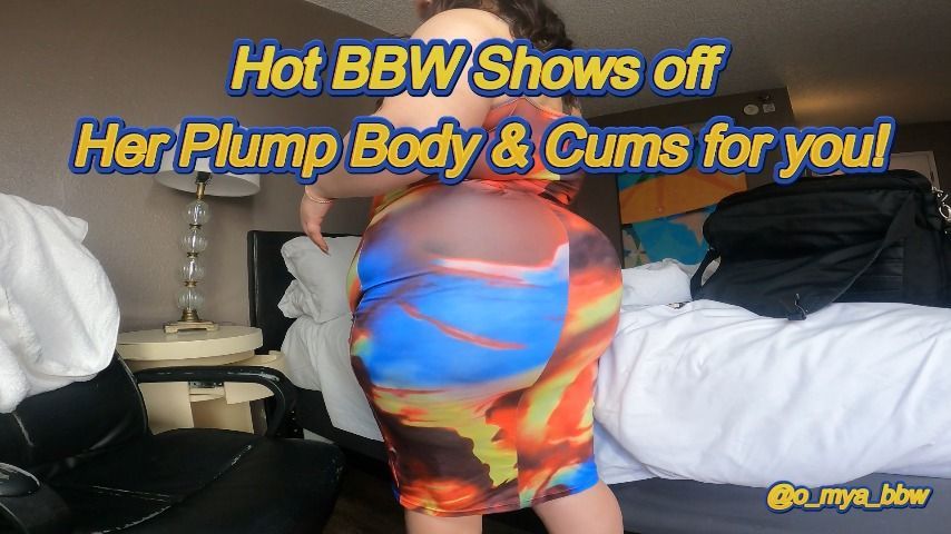 Hot BBW shows off&amp;cums to your photos