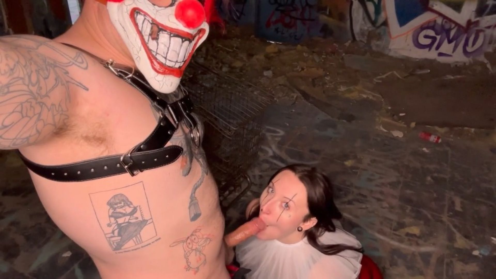 Sweet Tooth Fucks A Clown Slut w/ Raven Vice