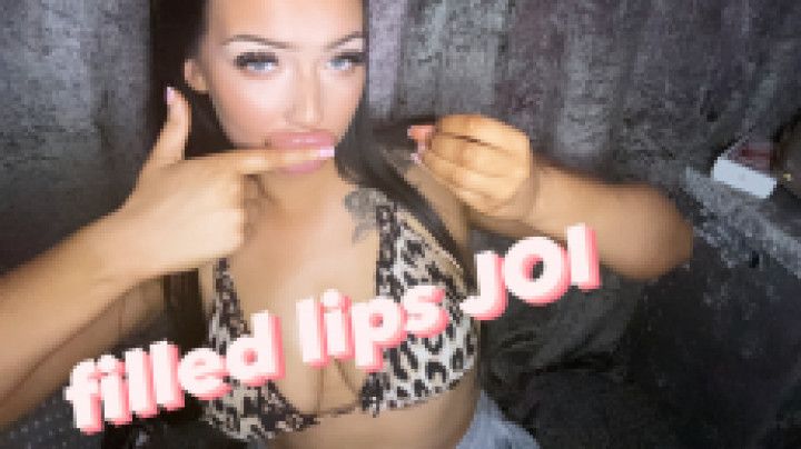 Filled lips JOI