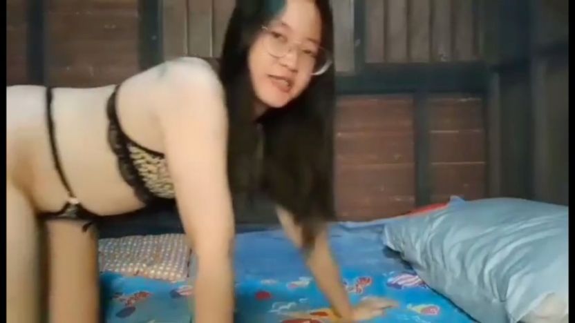 Asian pussy girl hot girl