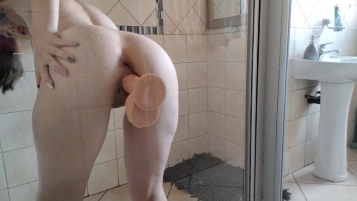 Dildo shower door masturbation