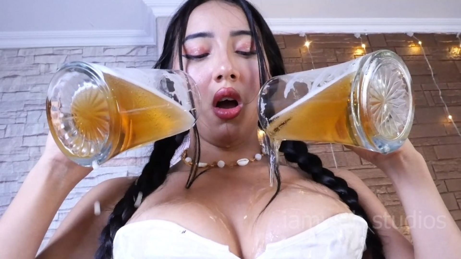 Big boobs latina beer all her then masturbates full