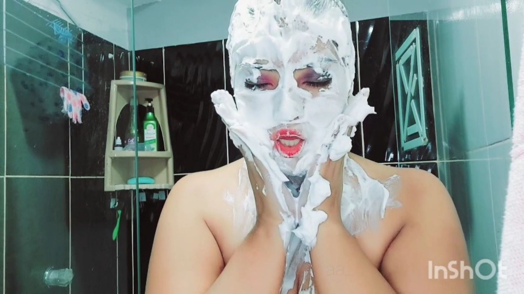 uncontrolled shaving foam