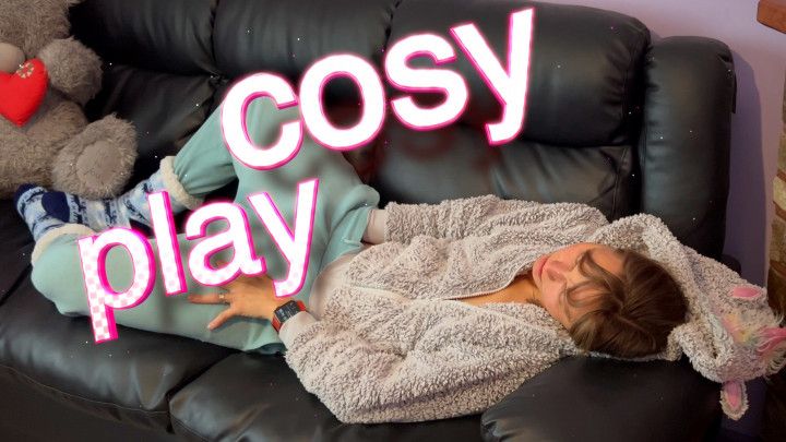 3 Cosy Orgasms