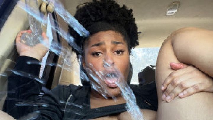 Squirting in the car