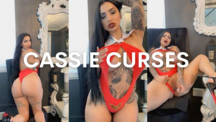 Cassie Curses SLUTTY VAMPIRELLA