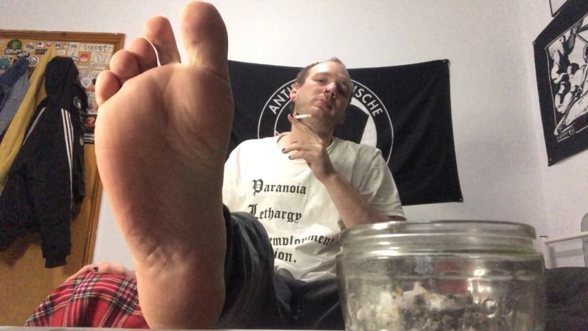 I Smoke, Show My Soles Off &amp; Ignore You