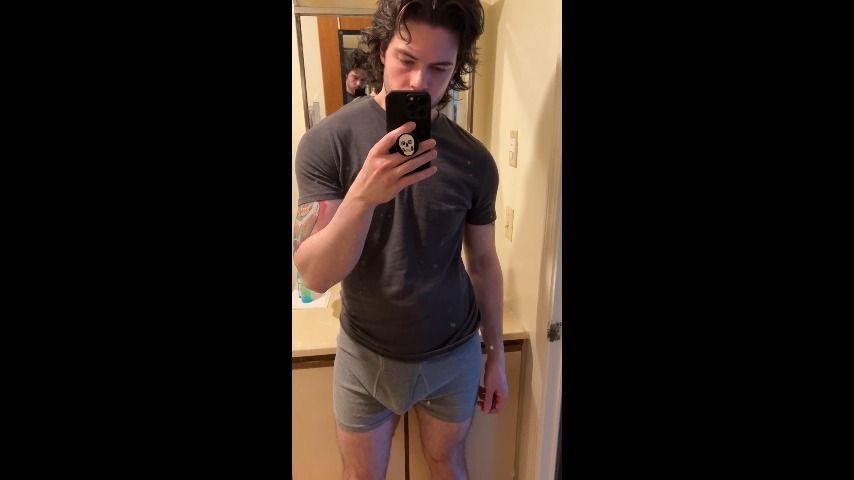 Jerking Off in the Mirror