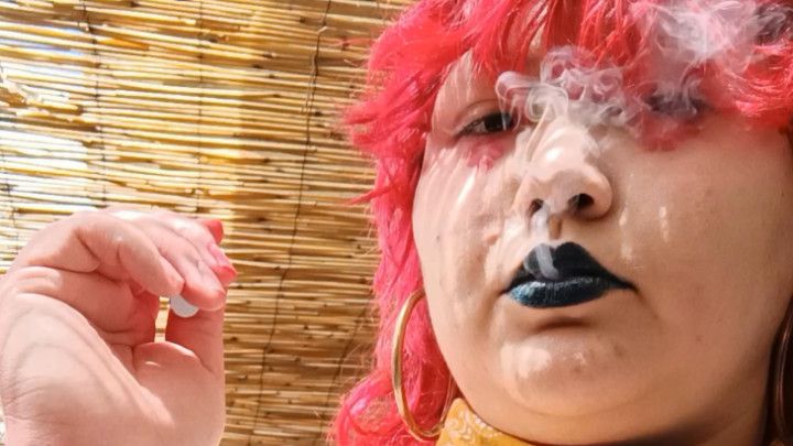 BBW Vapes Into Your Face