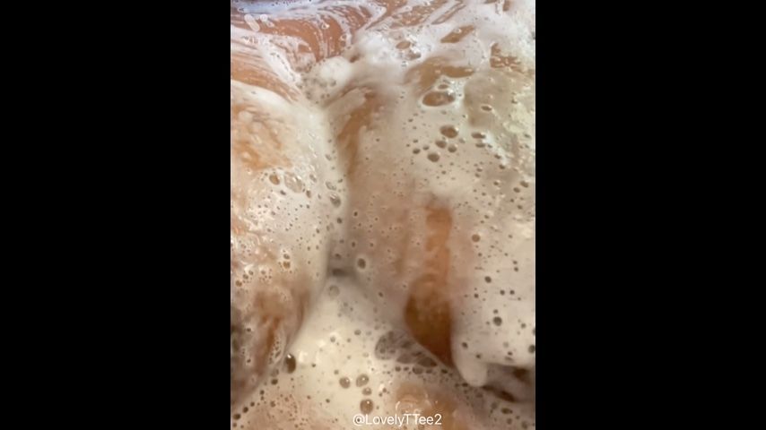 Super Bubbly Boob Wash