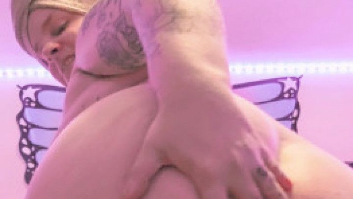 BBW Anal Slut fresh from the shower