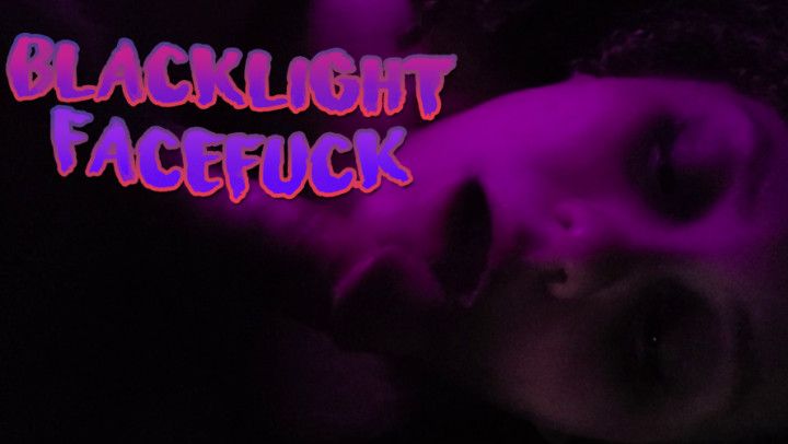Blacklight Facefuck